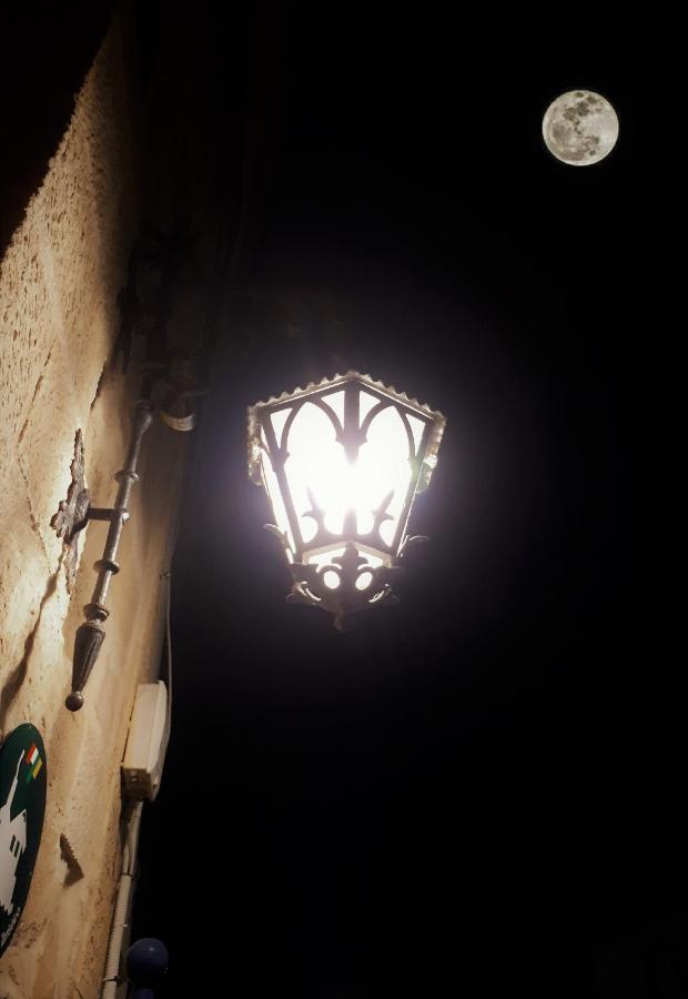 Casa Rural Medieval Torre Fuerte S.XIII Banos de Rioja Exterior foto